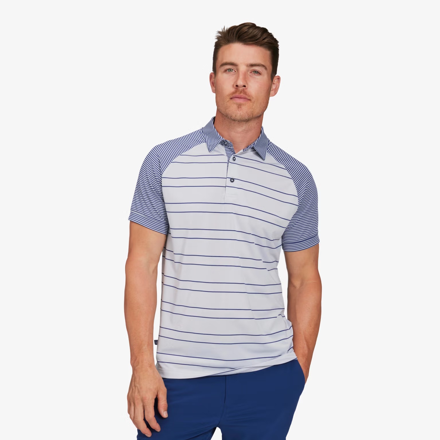 Mizzen + Main Versa Clubhouse Polo Shirt Men Medium Gray Navy Striped Trim Nwot